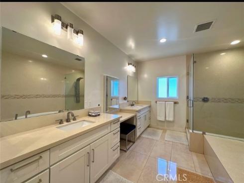 646 S Courson   Drive, Anaheim, CA