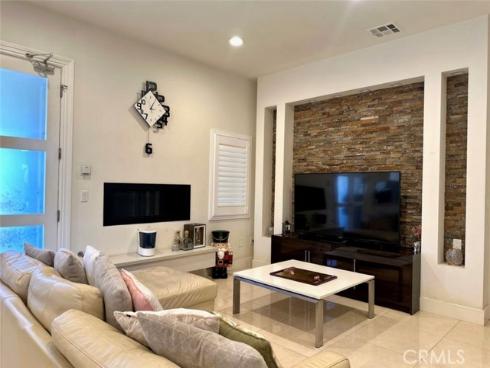 646 S Courson   Drive, Anaheim, CA