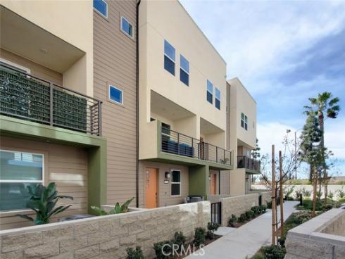 1673  W. Lincoln  102  Avenue, Anaheim, CA