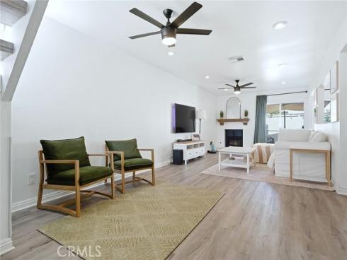 1669 S Heritage  C , Anaheim, CA