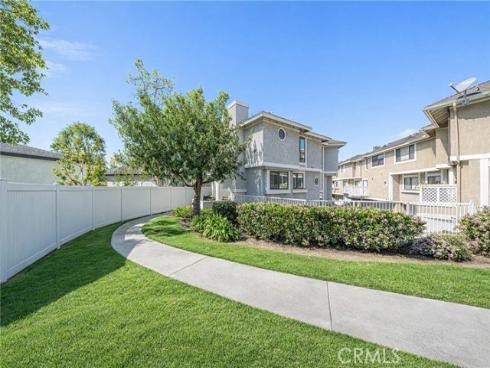 148 S Seneca  24  Circle, Anaheim, CA