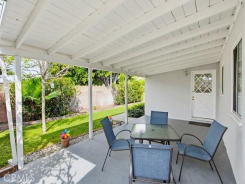 211 S Date  , Anaheim, CA