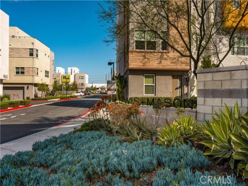 935 E Mason  52  Lane, Anaheim, CA