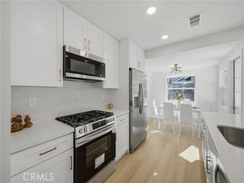 1316 W Beacon   Avenue, Anaheim, CA