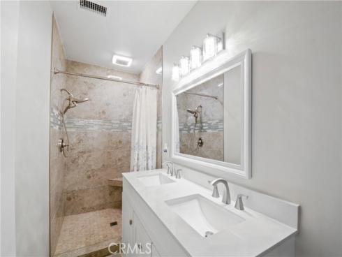 801 S Roanne  , Anaheim, CA