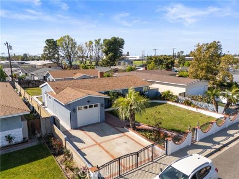 10281  Bouvais  , Anaheim, CA