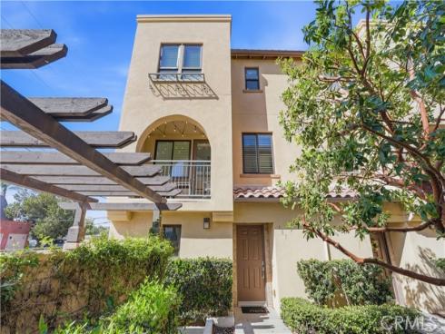 809 S. Anaheim Boulevard 101