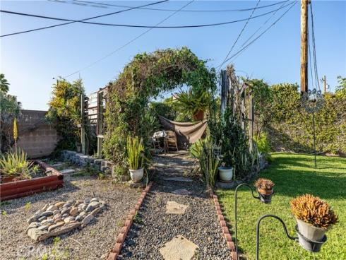 2869 W Stonybrook   Drive, Anaheim, CA