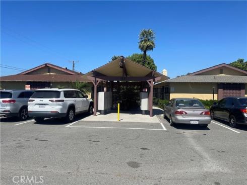 1531 E. La Palma C4