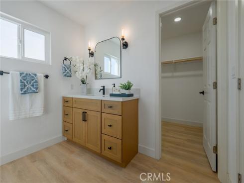 945 N Summer  , Anaheim, CA