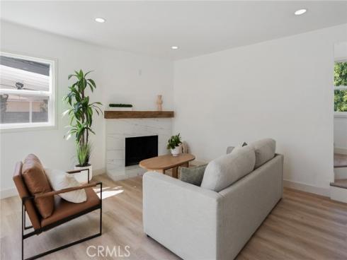 945 N Summer  , Anaheim, CA