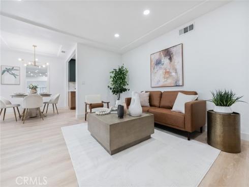 945 N Summer  , Anaheim, CA