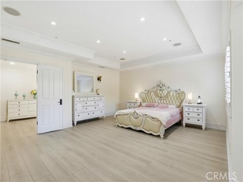 260 S Willowcreek  , Anaheim, CA