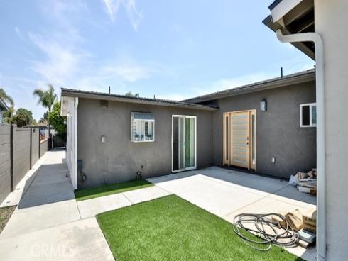 10301  Antigua   Street, Anaheim, CA