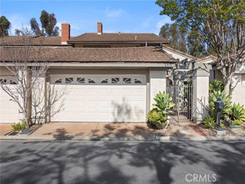 6515 E Circulo Dali  , Anaheim, CA