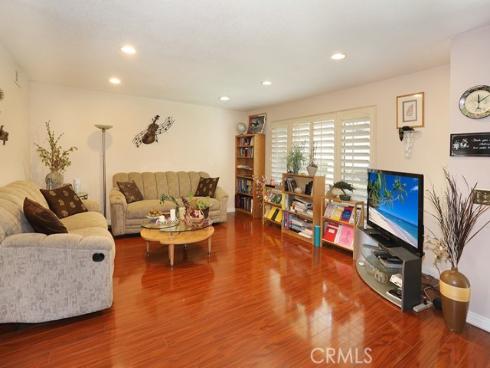 1201 W Cerritos  68  Avenue, Anaheim, CA