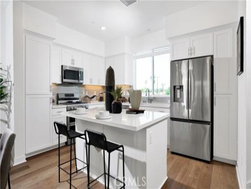 2211 W Orange  21 , Anaheim, CA