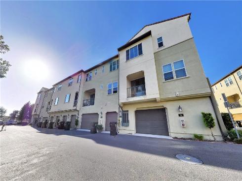 951 E Twill   Court, Anaheim, CA