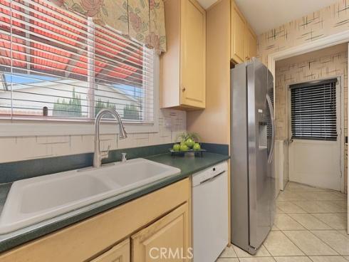 2726 E Diana   Avenue, Anaheim, CA