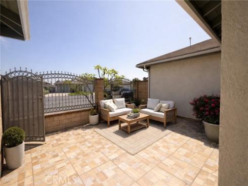915 S Sarah  , Anaheim, CA