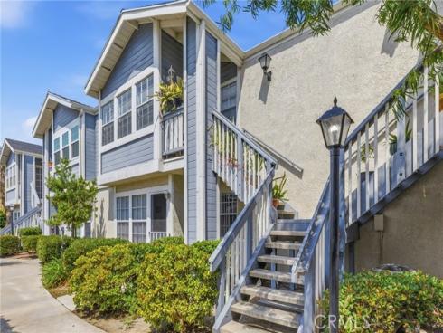 701 S. Hayward 18