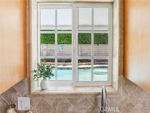 1054 N Hermosa , Anaheim, CA