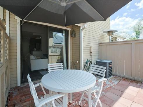 1872 W Falmouth  , Anaheim, CA