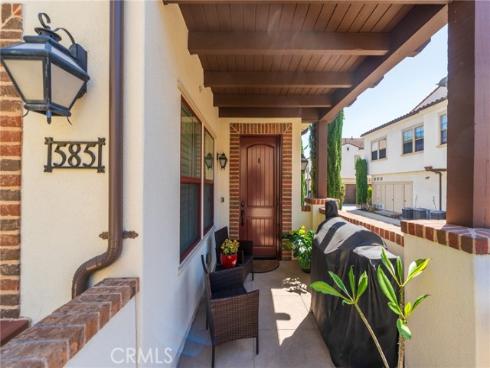 585 S Kroeger  , Anaheim, CA