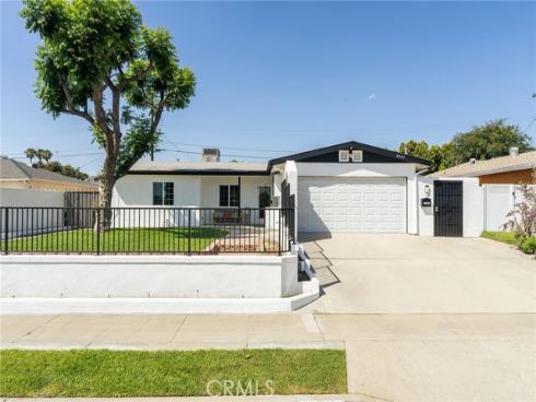 2457 W. Glenoaks