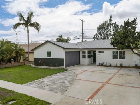 725 N Hanover  , Anaheim, CA