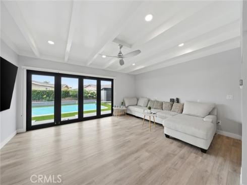 2858 W Keys Lane, Anaheim, CA