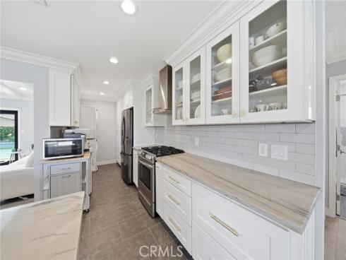 2858 W Keys Lane, Anaheim, CA
