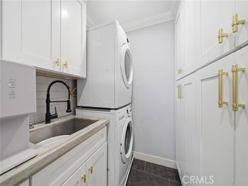 2858 W Keys Lane, Anaheim, CA