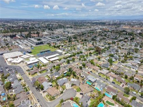 2858 W Keys   Lane, Anaheim, CA