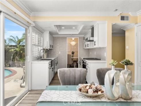 2860 E Hempstead  , Anaheim, CA