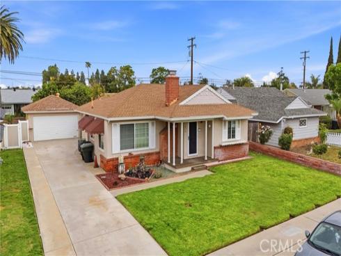 1235 E. Eastwood