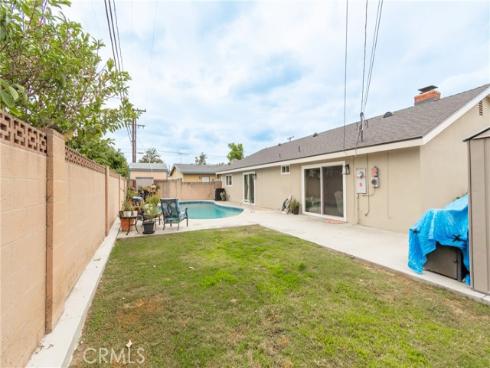 122 N Carousel  , Anaheim, CA
