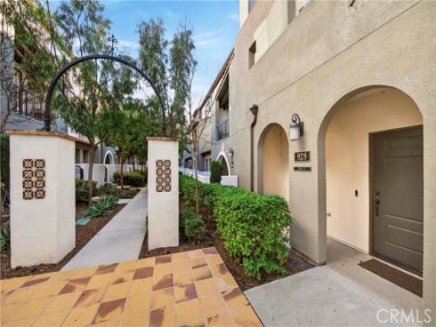 928 E Twill   Court, Anaheim, CA