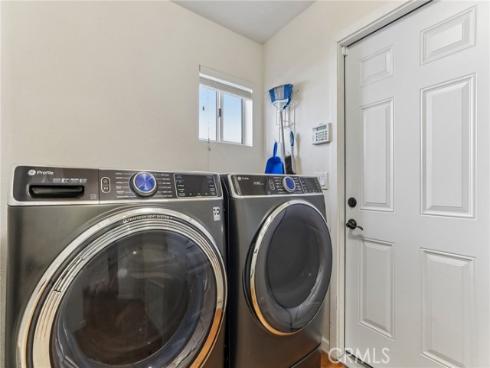 527 S Morningstar   Drive, Anaheim, CA