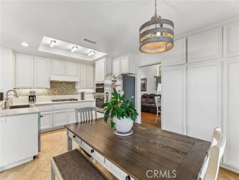 527 S Morningstar   Drive, Anaheim, CA