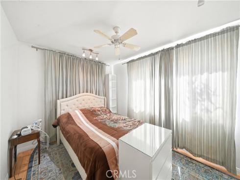 824 N Redondo E  , Anaheim, CA