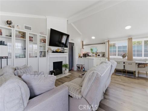 1214 N Holly , Anaheim, CA