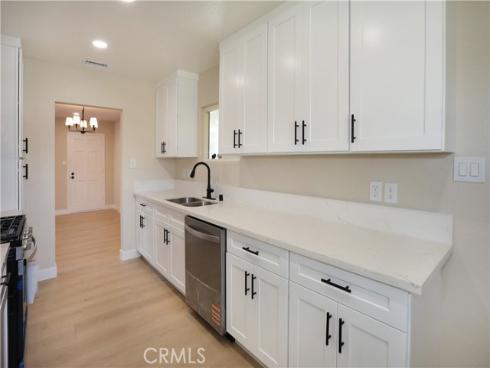 1504 W Kimberly   Avenue, Anaheim, CA