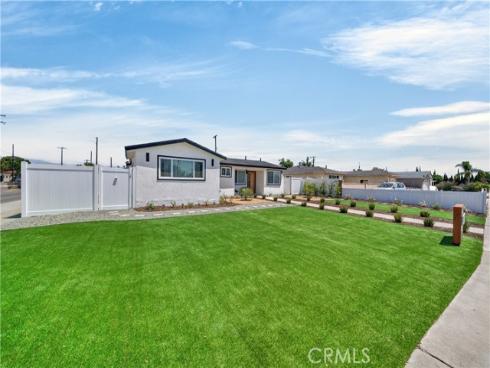 11502  Moen  , Anaheim, CA