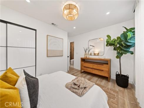 11502  Moen  , Anaheim, CA