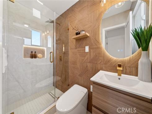11502  Moen  , Anaheim, CA