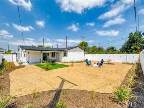 11502  Moen  , Anaheim, CA
