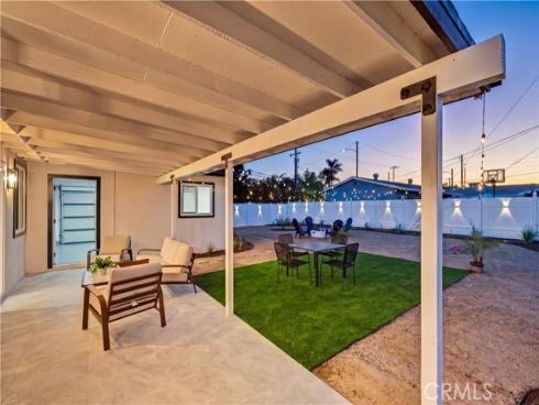 11502  Moen  , Anaheim, CA