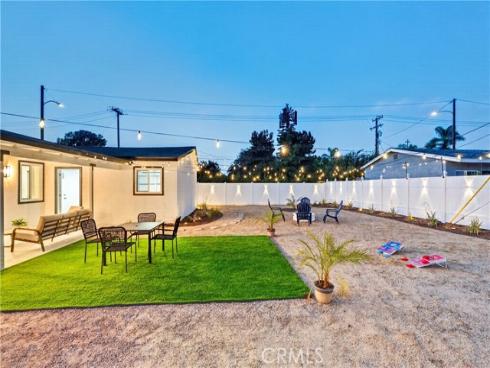 11502  Moen  , Anaheim, CA