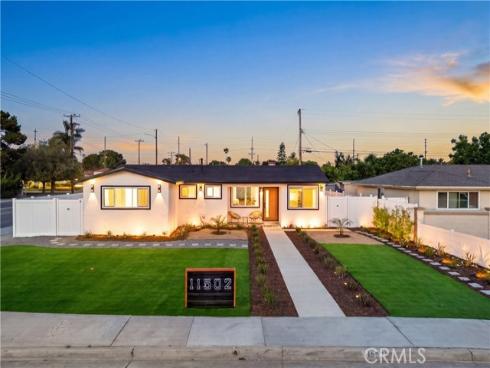 11502  Moen  , Anaheim, CA